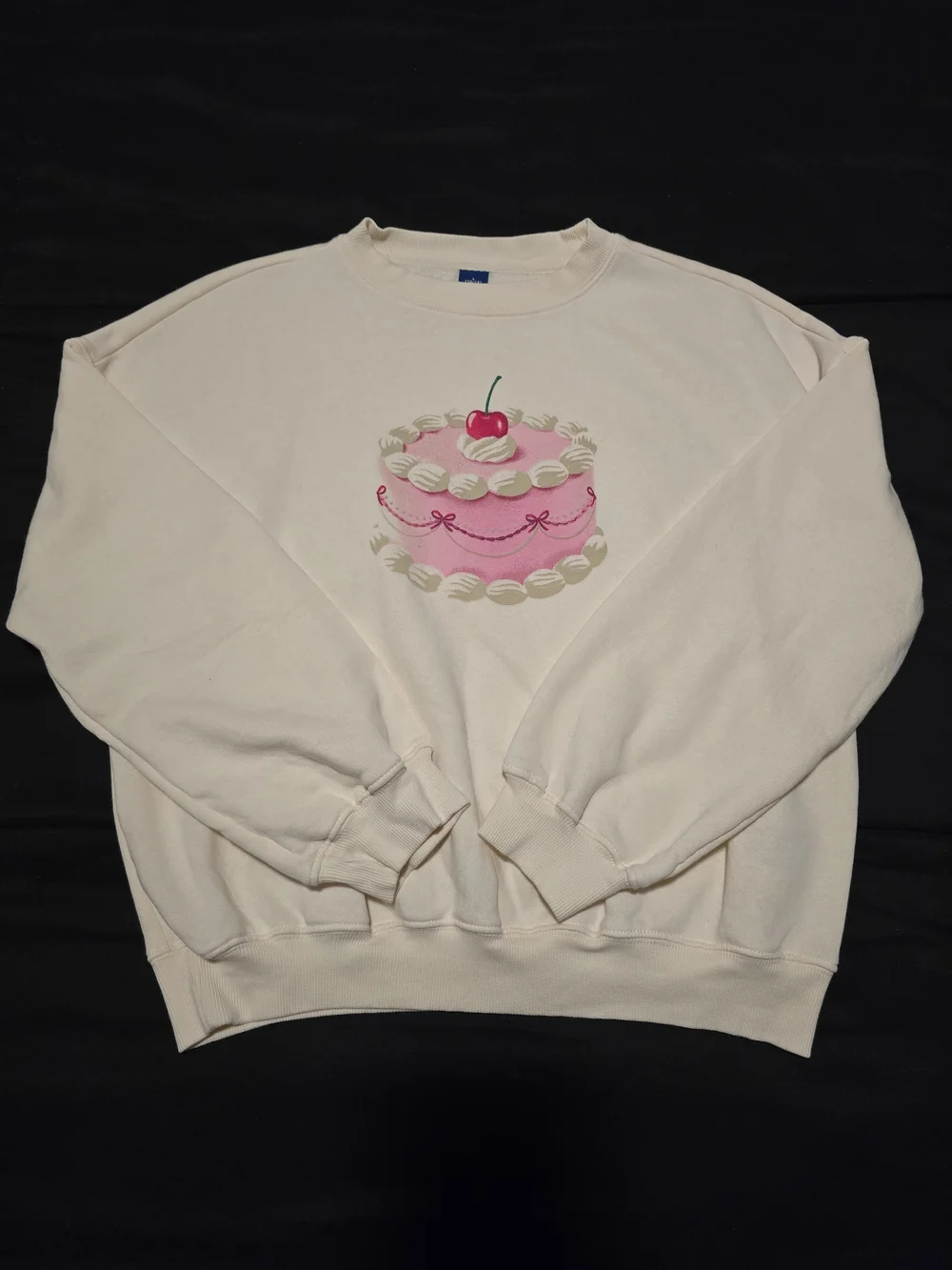 Old Navy Girls Graphic Fleece Sweatshirt Pink Cake Crew Neck Cream Size L 10-12